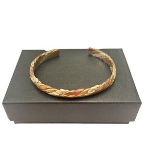 Vintage 1980’s mixed metal braided adjustable Gold silver Copper Twist Bracelet